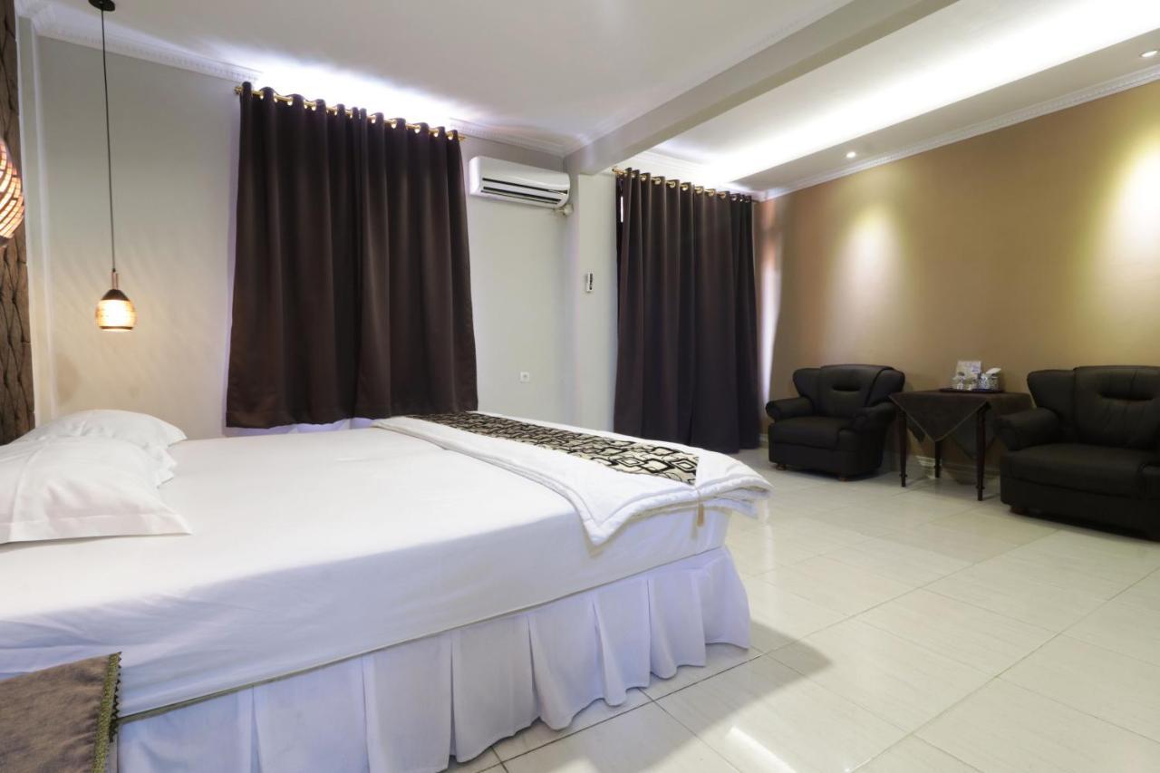 Hotel Andalus Jakarta Buitenkant foto
