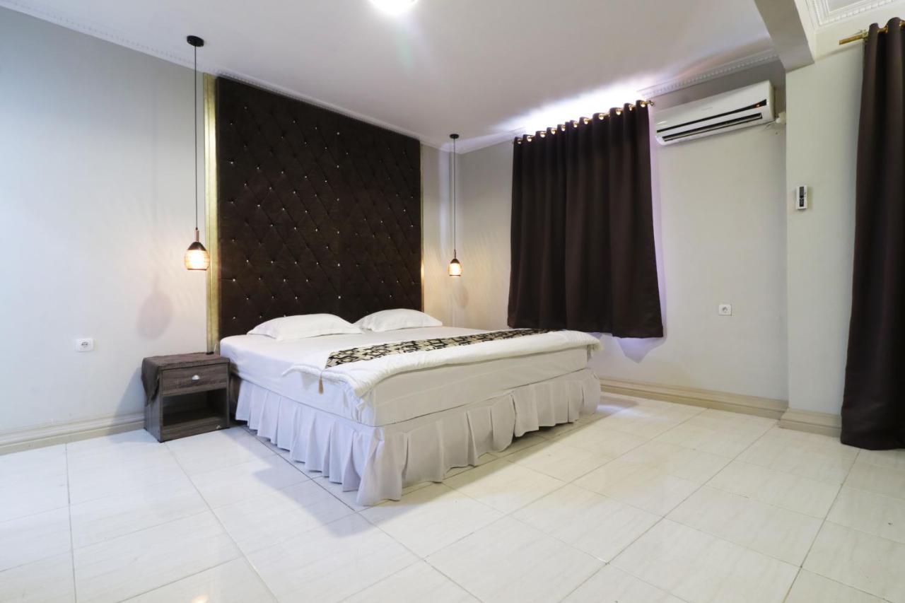 Hotel Andalus Jakarta Buitenkant foto