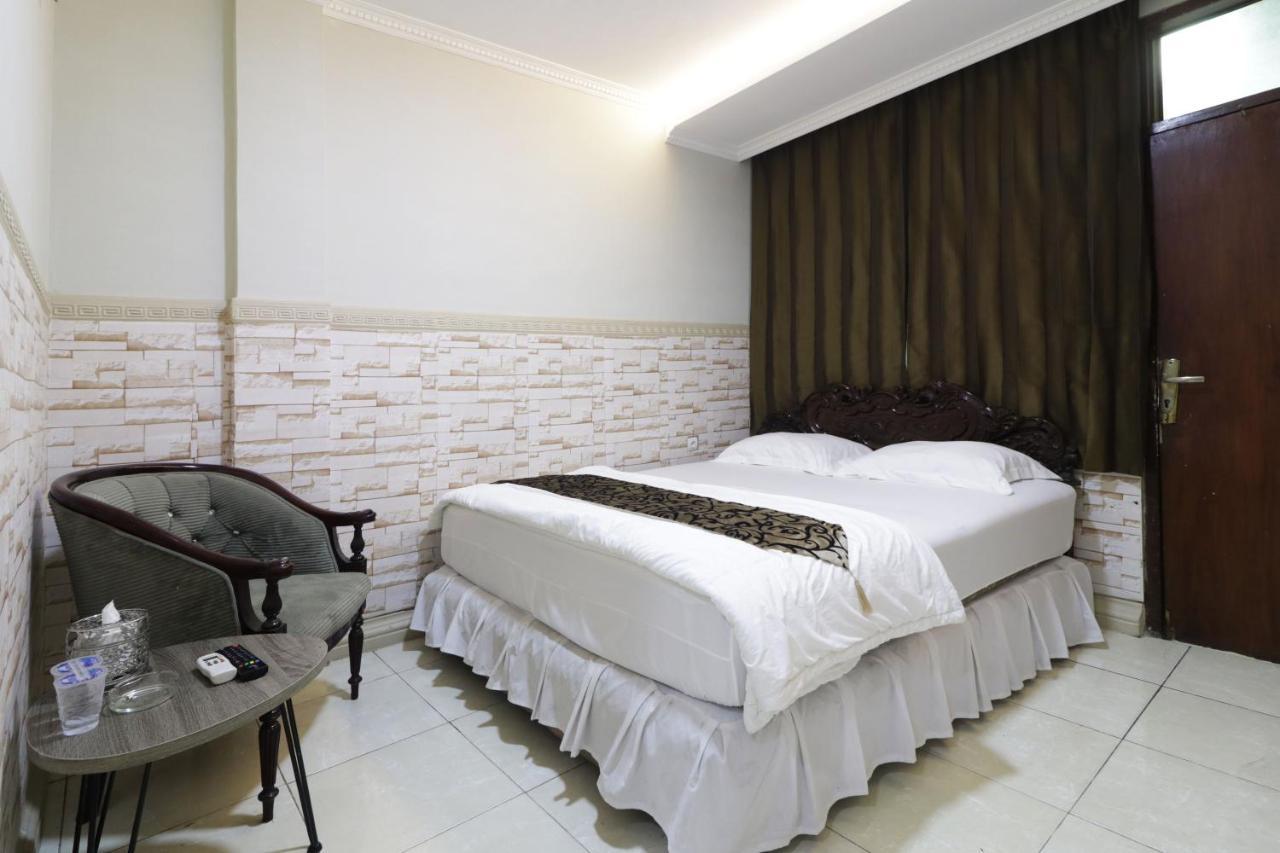 Hotel Andalus Jakarta Buitenkant foto