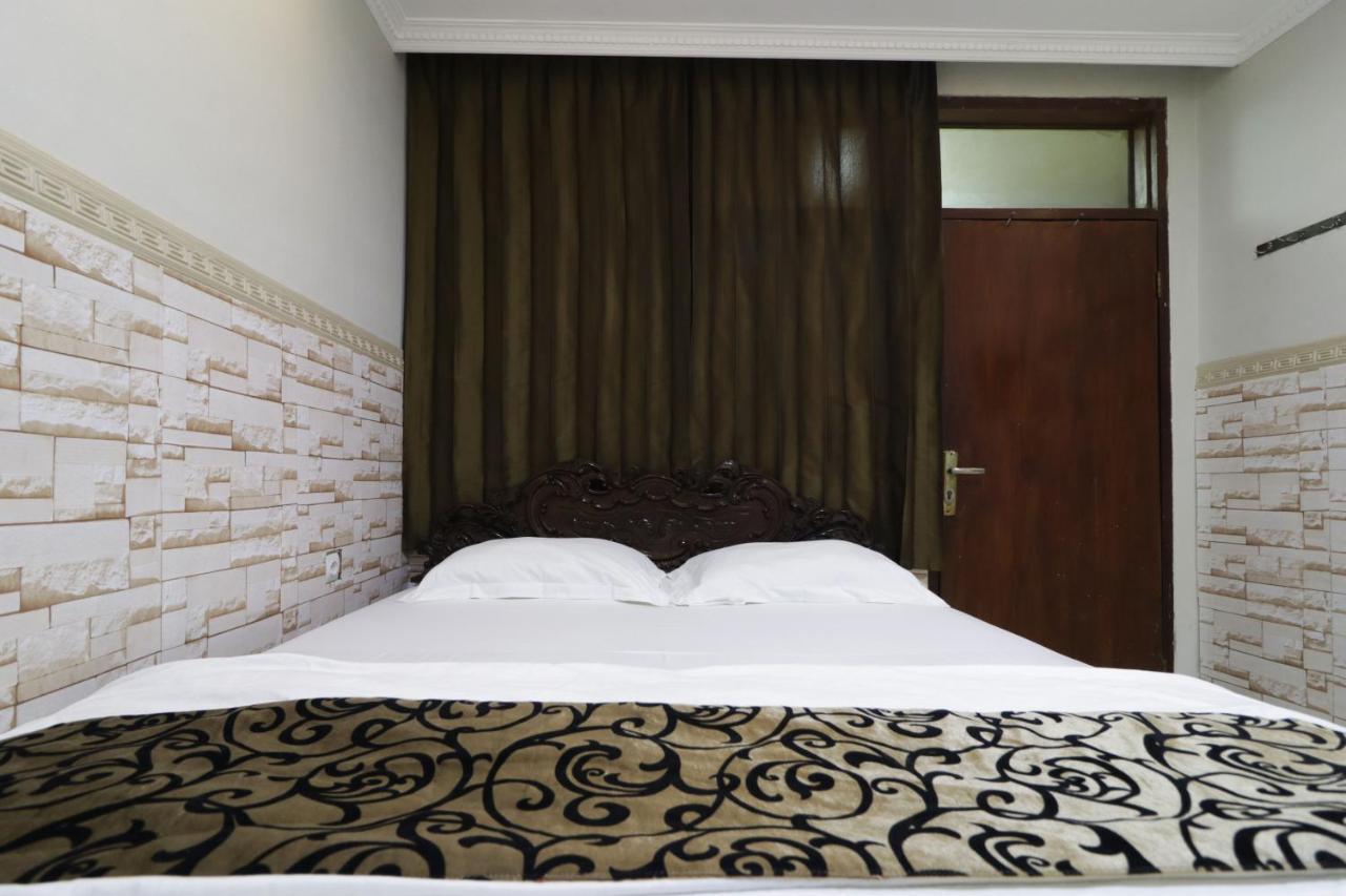 Hotel Andalus Jakarta Buitenkant foto